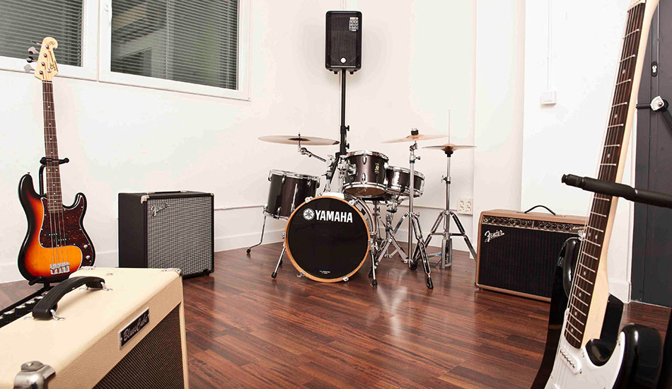 sala-olympia-bonzo-locales-de-ensayo1